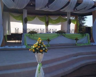 Kaazmein Lodge - Livingstone - Binnenhof