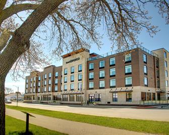 Hotel Indigo Traverse City - Traverse City - Gebäude