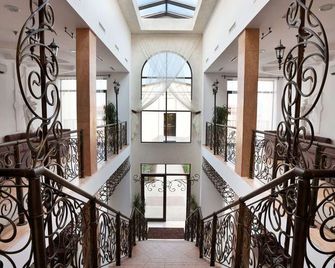 Green Life Apartments Sozopol - Sozopol - Lobby