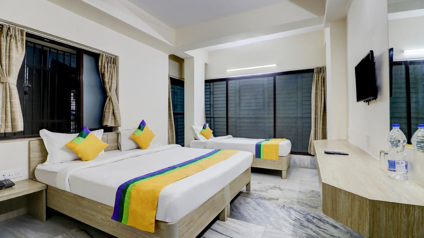 Treebo Trip Tulsi Palace