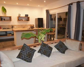 Luxury Villa Julito, In Private Complex, Near Sandbank Beach. - Kiwengwa - Living room