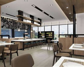 Fairfield by Marriott Cebu Mactan - Lapu-Lapu City - Restaurant