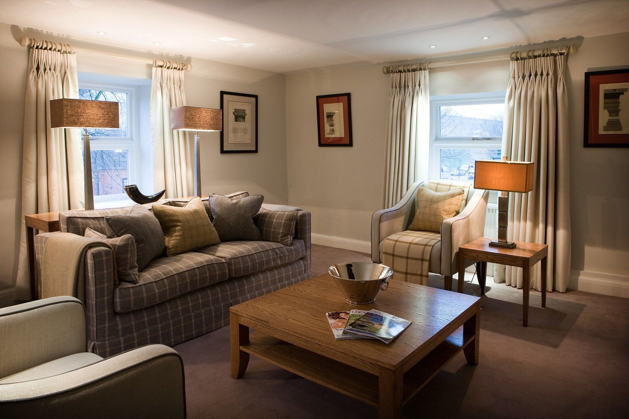 ذا كاسل هوتل