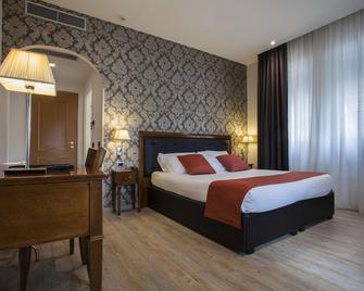 Hotel Astoria - Rapallo - Schlafzimmer