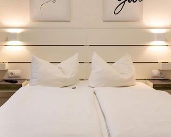 Apartment Romantik - Holiday village Slawitsch - Bad Sulza - Schlafzimmer