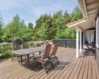 Two-Bedroom Holiday Home In Kalundborg - Kalundborg - Patio