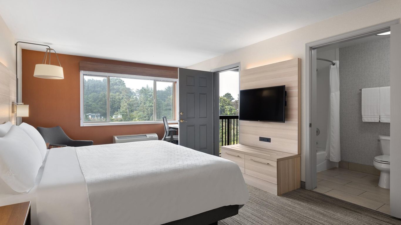 Holiday Inn Express Fort Bragg By IHG