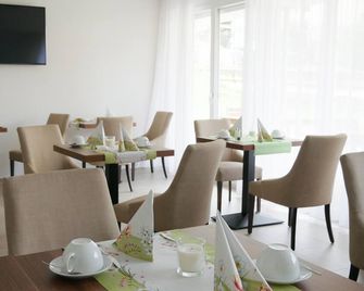 Hotel & MÜhlenapartments by Avera Gernsbach Gmbh - Gernsbach - Essbereich
