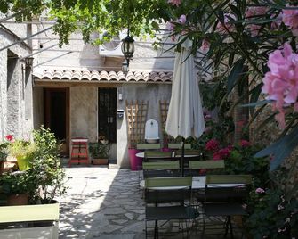 Hotel Du Pont Vieux - Carcassonne - Uteplats