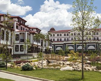 Gulumser Hatun Termal Hotel & Spa - Yoncali - Edificio