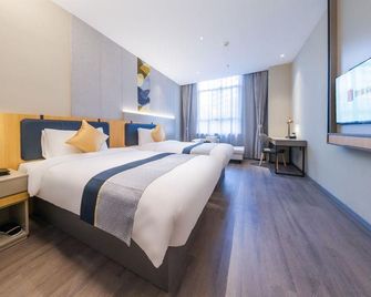 Home Inn Style Kunming Xindu Longcheng Beichen Avenue - Kunming - Bedroom