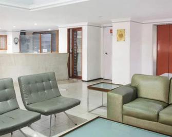 أو وي أ تالز بالاس هوتل، تيريسينا - ترسينا - ردهة