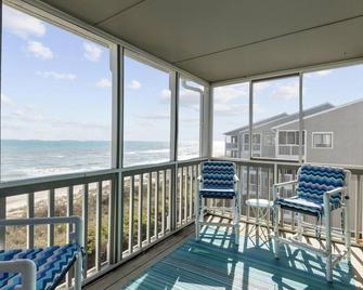 Breakers C32 2 Bedroom Condo by RedAwning - Pine Knoll Shores - Balcony