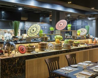 Mercure Yangon Kaba Aye - Rangoon - Buffet