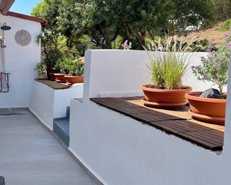 Art Sounion, Seafront Elegance - Sounion