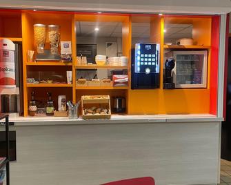 Premiere Classe Angers Sud Louvre Hotels Group - Ле-Пон-де-Се - Їдальня