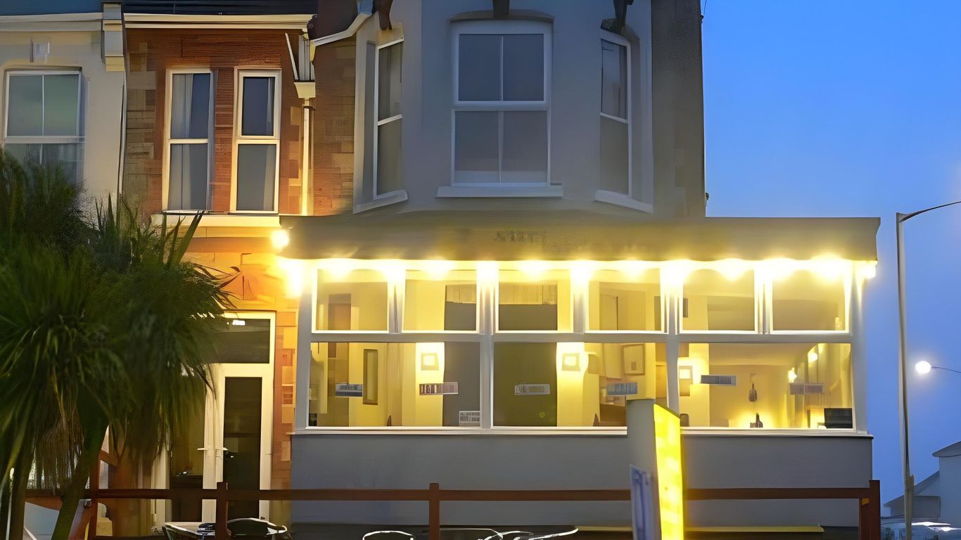 Surfside Stop Guest House