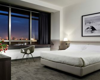 Una Hotels San Vitale Bologna - Bologna - Bedroom