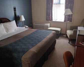 Econo Lodge City Centre - Kingston - Bedroom