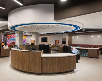 Tru by Hilton Norwalk Des Moines - Norwalk - Lobby