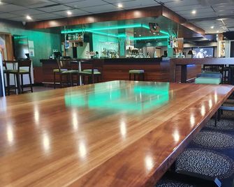 Carriers Arms Hotel Motel - Maryborough - Bar