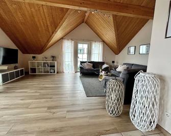 Wohlfühloase am Michelsberg - Bad Muenstereifel - Living room