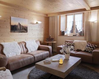 Hotel De Commune - Rougemont - Sala de estar