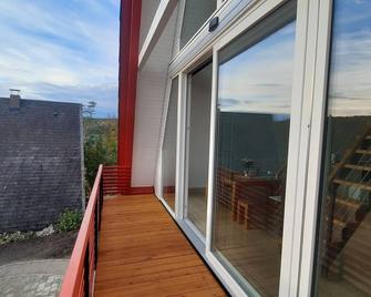 Spitzhäusl - the feel-good oasis on the edge of the forest - Mörnsheim - Balcony