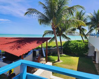 Manaí Pousada & Beach Club - Barra de Santo Antônio - Outdoor view