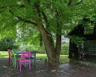 Mansion in Spa Liege with private garden, cleaning included - Spa - Patio