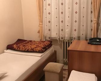 Hotel Keban - Silivri - Schlafzimmer