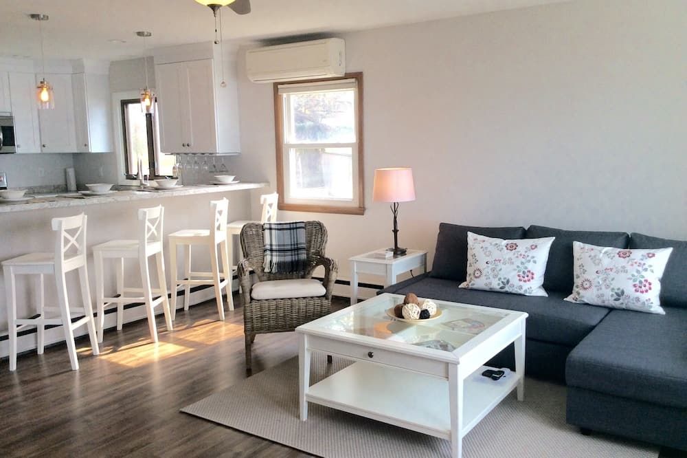 3 Bedroom Lakefront Home on Beaver Dam Lake! - Beaver Dam - Wohnzimmer
