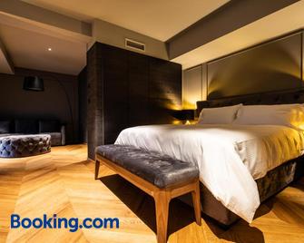 DAM boutique hotel & restaurant - Nova Gorica - Bedroom