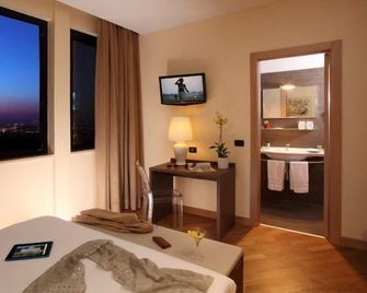 Hotel & Spa Villa Mercede - Frascati - Bedroom