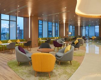Holiday Inn & Suites Saigon Airport By IHG - Ho Chi Minh City - Lounge