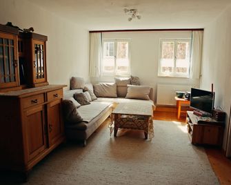 Apartment near castle and castle in Pappenheim for rent - Pappenheim - Sala de estar