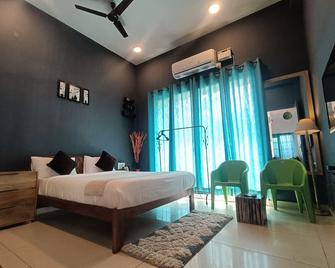 laksh grand Resort - Covelong - Habitación