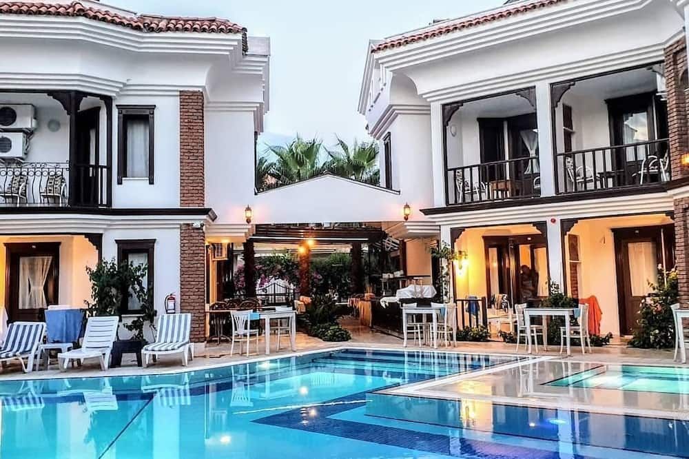 Nish Caria Boutique Hotels - Dalyan (Mugla) - Bazén