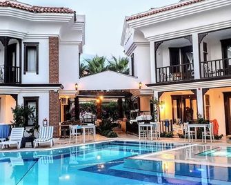 Dalyan Hotel Nish Caria - Dalyan (Mugla) - Pool