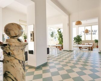 Hotel Happy - Marina Di Pietrasanta