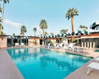 The Marley Hotel by AvantStay 20 OCC Full Hotel Buyout in Palm Springs w Pool Hot Tub - Palm Springs - Pool