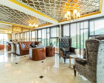 Top floor apartment at 6th Avenue near Surin beach - Phuket - Lobby