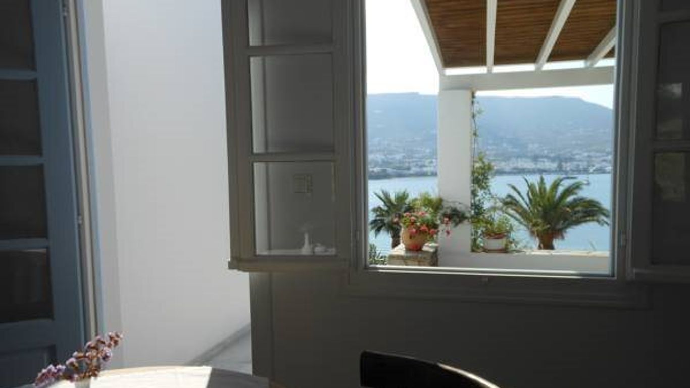 Parian Village Beach Hotel - Adults Only