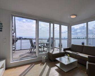 Ferienhaus Hausboot Olpenitz - Kappeln - Living room