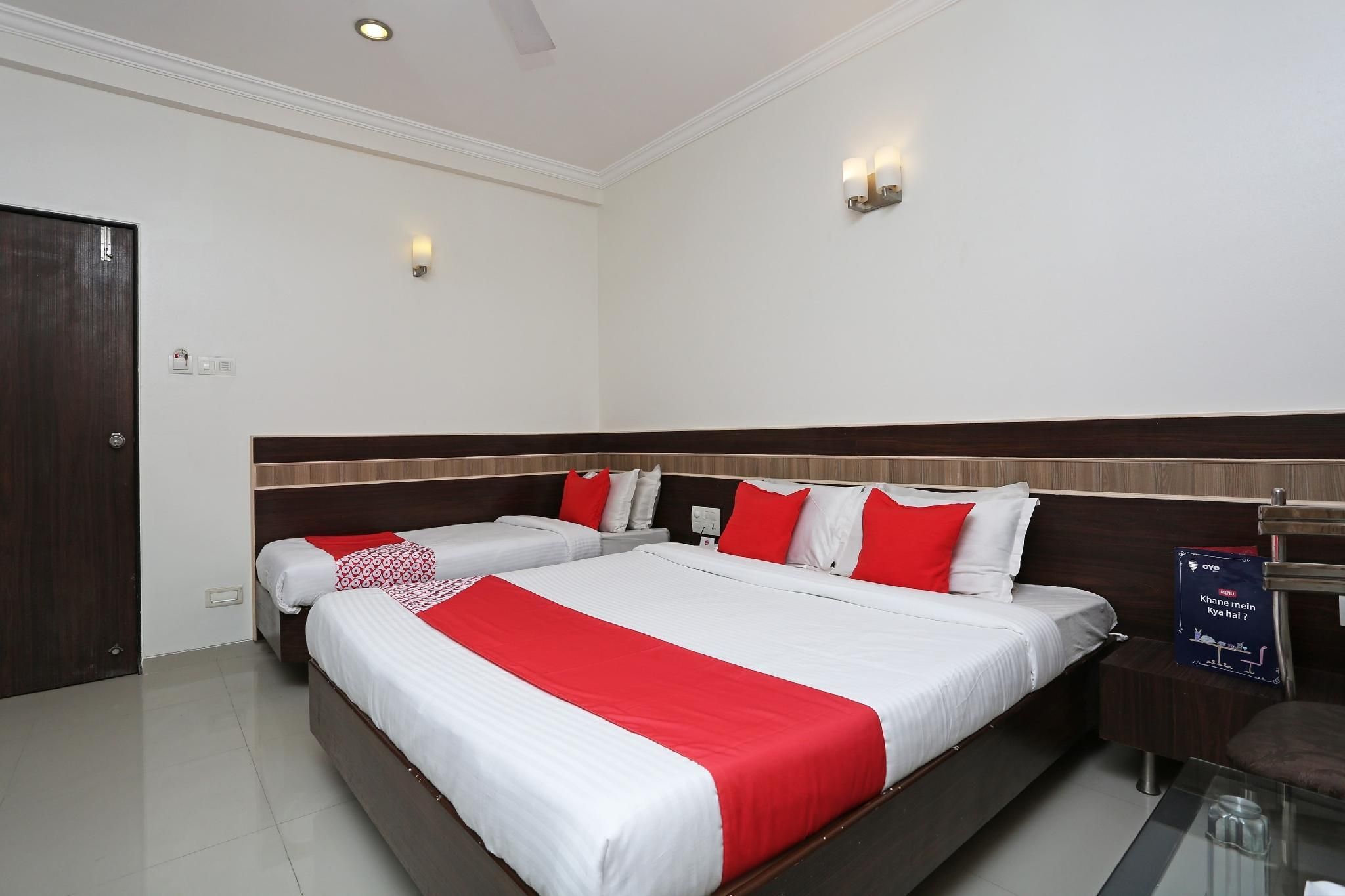 Spot On Hotel Sai Pancham - שירדי - חדר שינה