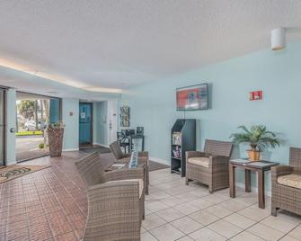 GetAways at Turtle Reef Club - Jensen Beach - Вітальня