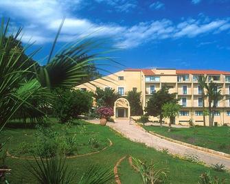 Hotel Alberi del Paradiso - Cefalù - Building