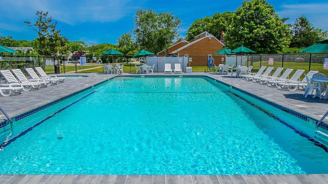 Brewster Green Resort