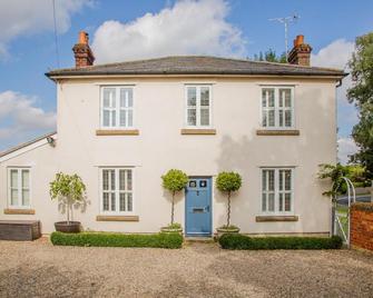 Smallbrook Cottage - Broadway - Edificio