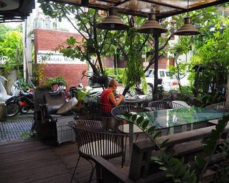 Mandala House, Chiang Mai - Chiang Mai - Patio